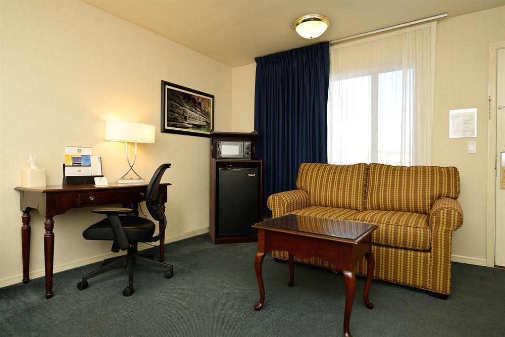 Best Western Arizonian Inn Holbrook Exterior photo